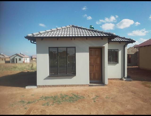 3 BEDROOM HOUSE FOR SALE IN SOSHANGUVE EAST